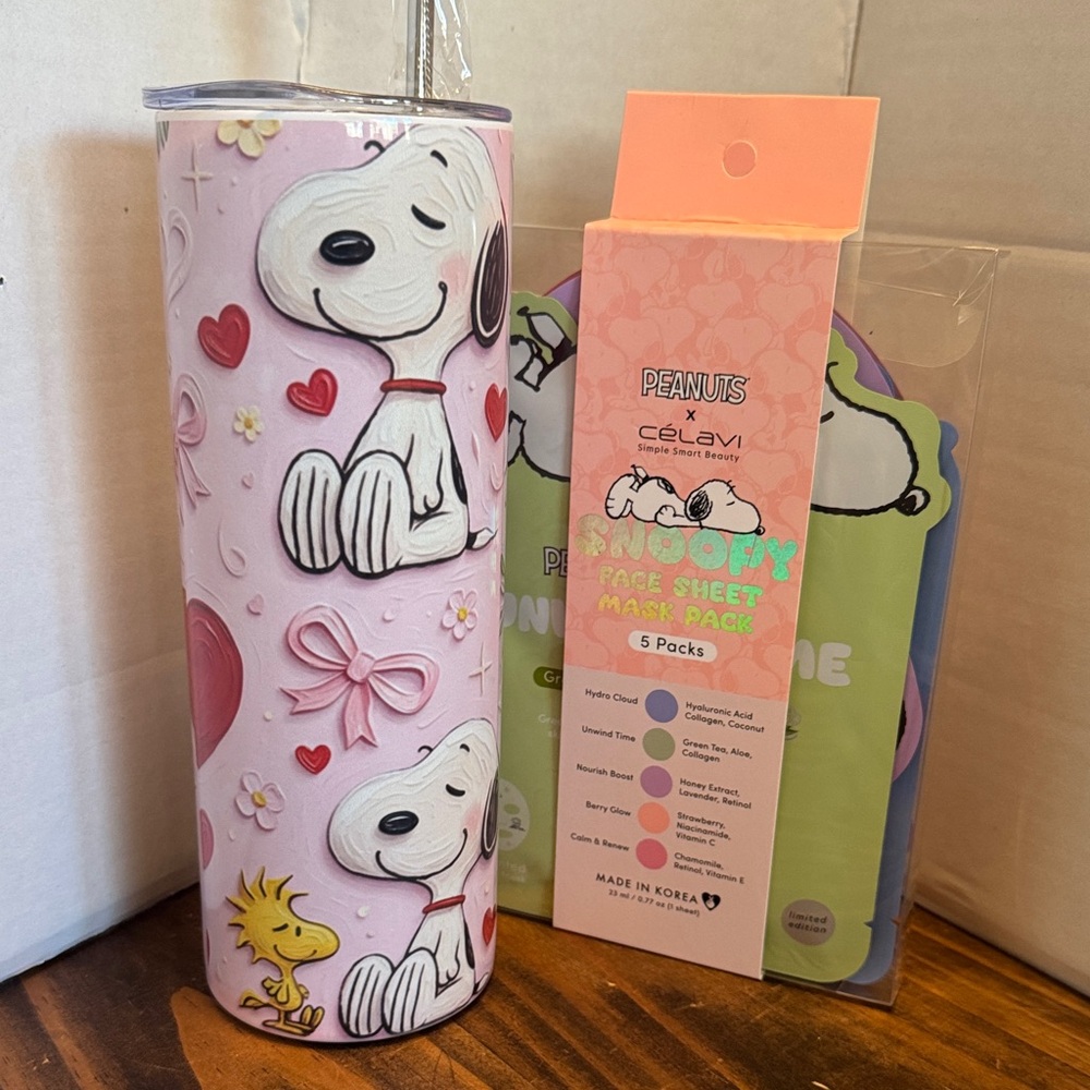 Snoopy Pink Tumbler with Celavi Face Masks, Coin Purse - Picture 2 of 9